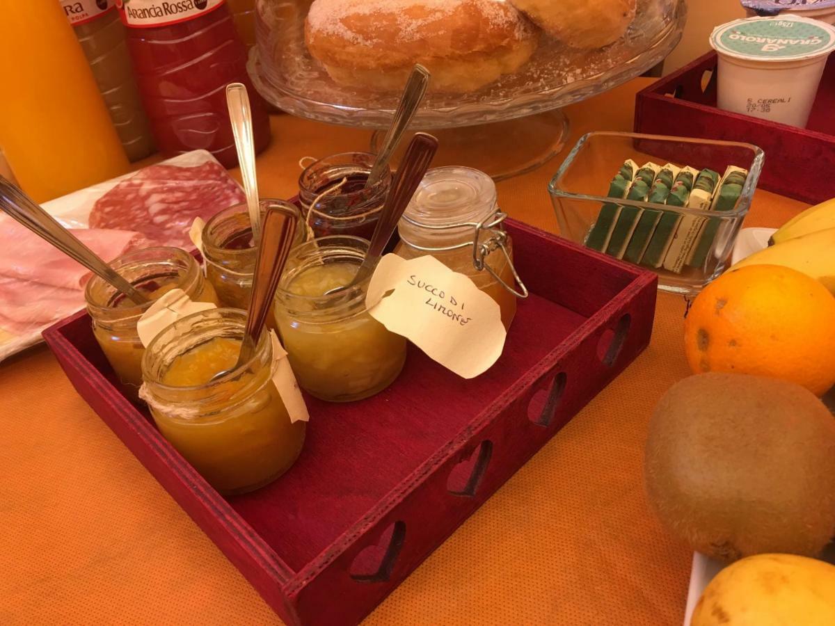 Residenza Viviani Bed and Breakfast Sant'Agnello Buitenkant foto